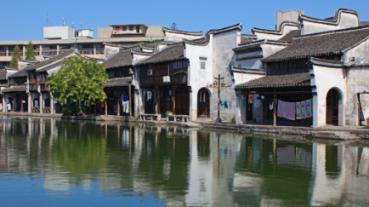 重庆市人大代表、铜梁区委书记谭庆：铜梁以高度政治责任感推进“一号工程” 打造成渝中部产业新高地