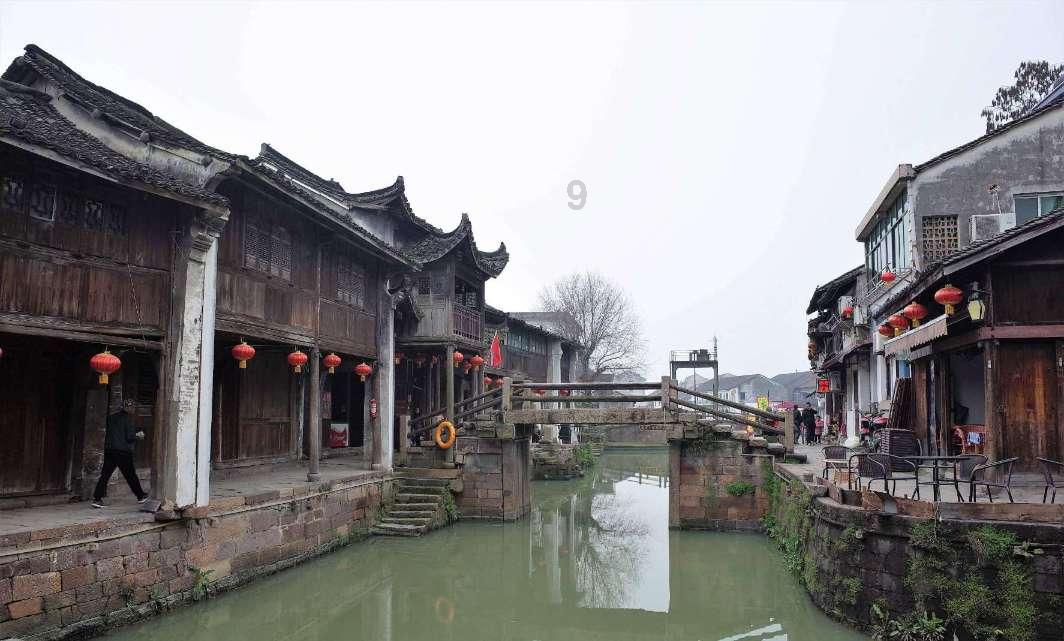 汽车挡风玻璃怎么清洗才干净游戏画面